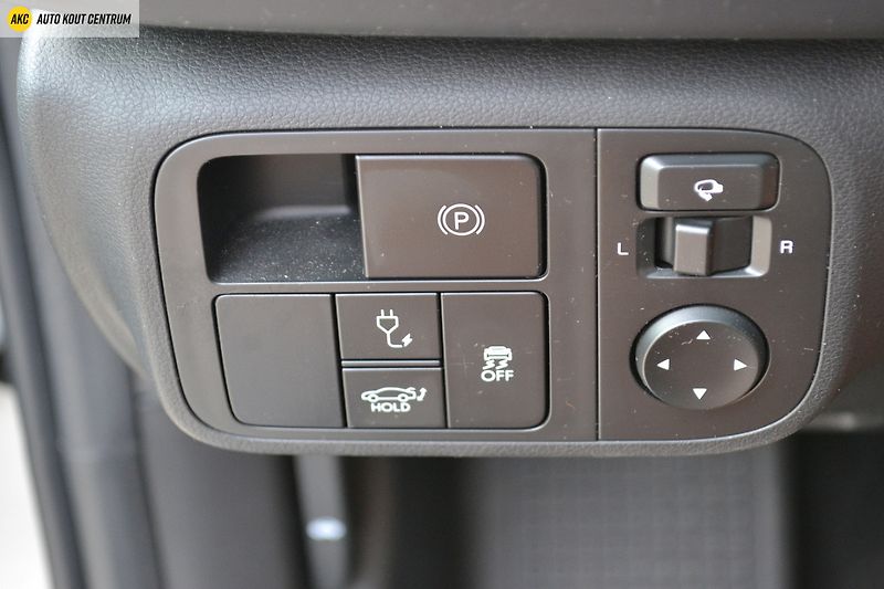 Hyundai Ioniq 6 239KW 4x4 POWER 77kWh STYLE PR - fotka 64 z 74