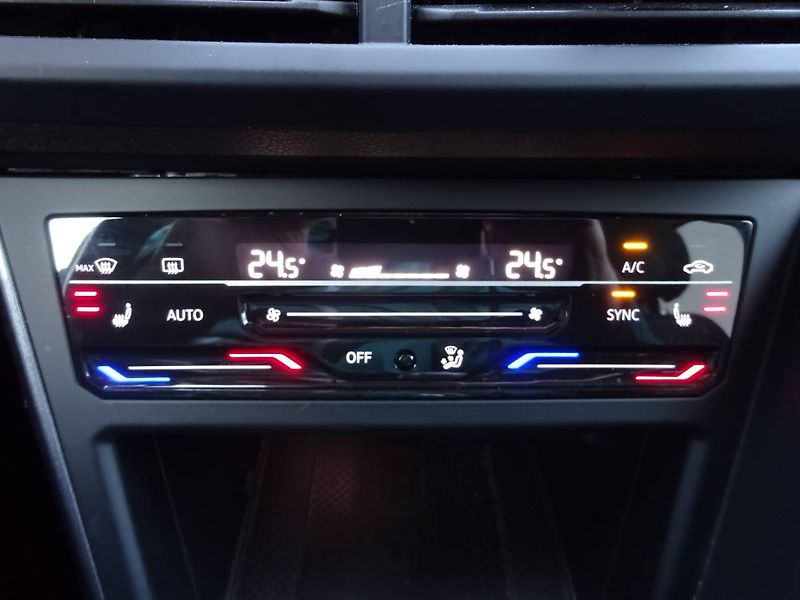 Volkswagen Taigo (2022) 1,0TSi /81Kw Style - fotka 21 z 27