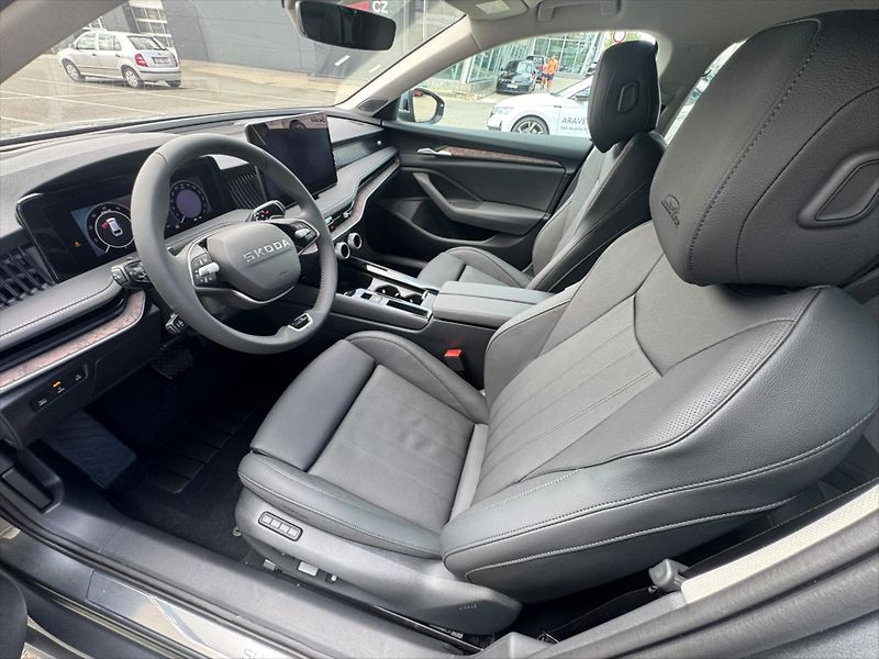 Škoda Superb (2026) 2,0 TDI 110 kW  L&K - fotka 8 z 11