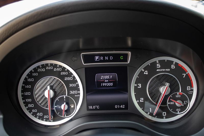 Mercedes-Benz Třídy A 4MATIC 2013 - fotka 19 z 41