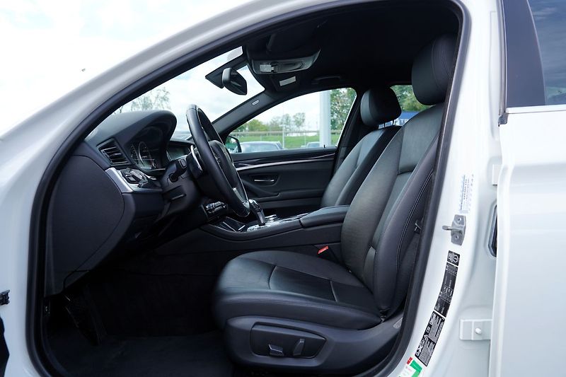 BMW Řada 5 520d xDrive/185 PS/kůže/AT - fotka 16 z 39
