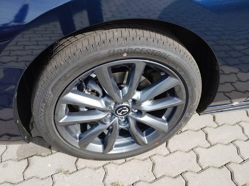Mazda 3 (2026) 2,5 140 PS, Center-line - fotka 25 z 25