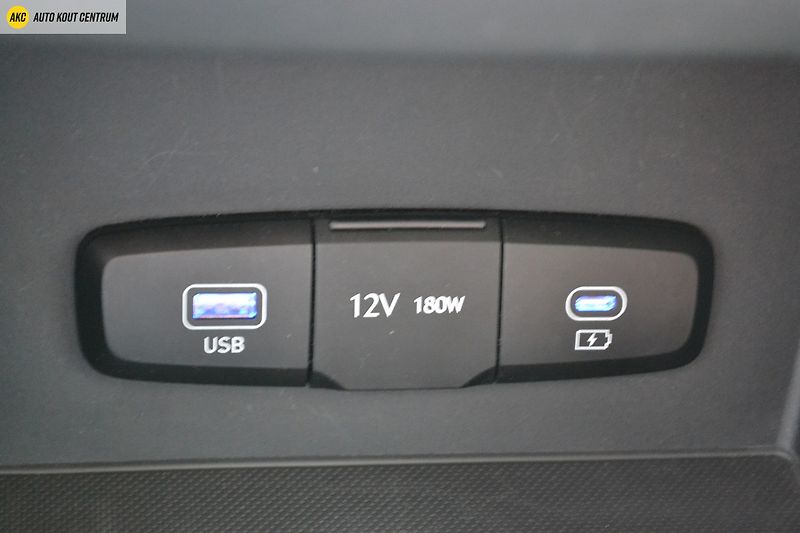 Hyundai i30 WG 1,5I MT SMART FAMILY NAVI - fotka 20 z 39
