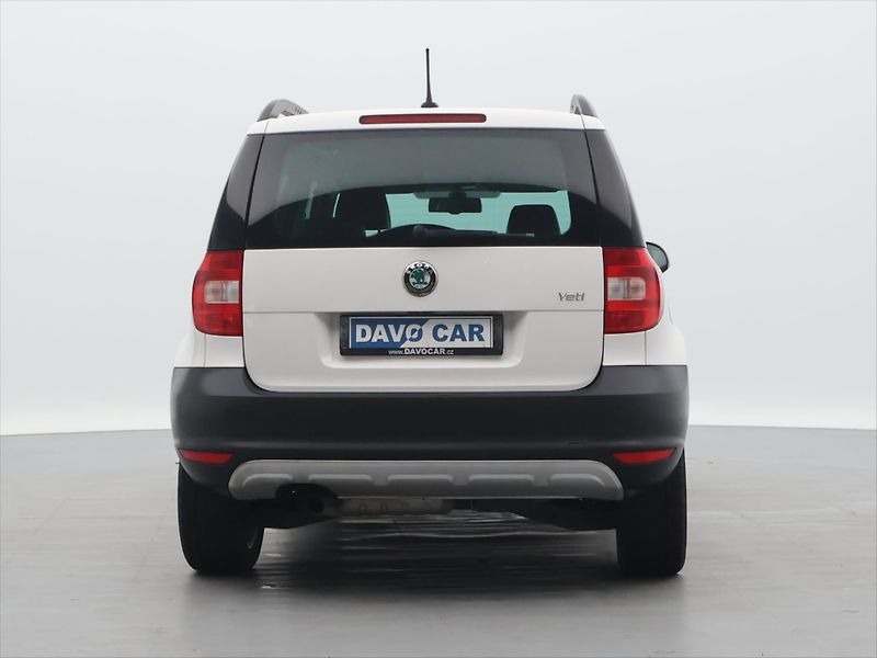 Škoda Yeti 2,0 TDI 103kW DSG 4x4 DPH - fotka 6 z 28