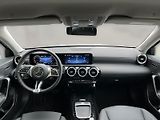 Mercedes-Benz Třídy A A-Třída 200 Progressive Line - náhled 14