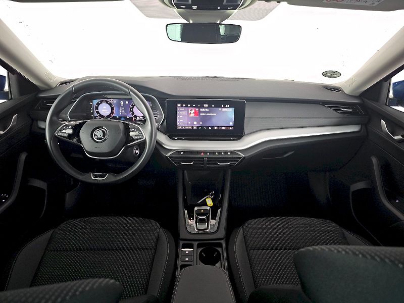 Škoda Octavia (2024) COMBI 1.5TSI 85kW DSG SELECTIO - fotka 10 z 30