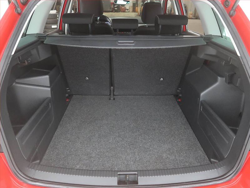 Škoda Fabia (2015) Style 1.2 TSI, Automat - fotka 14 z 21