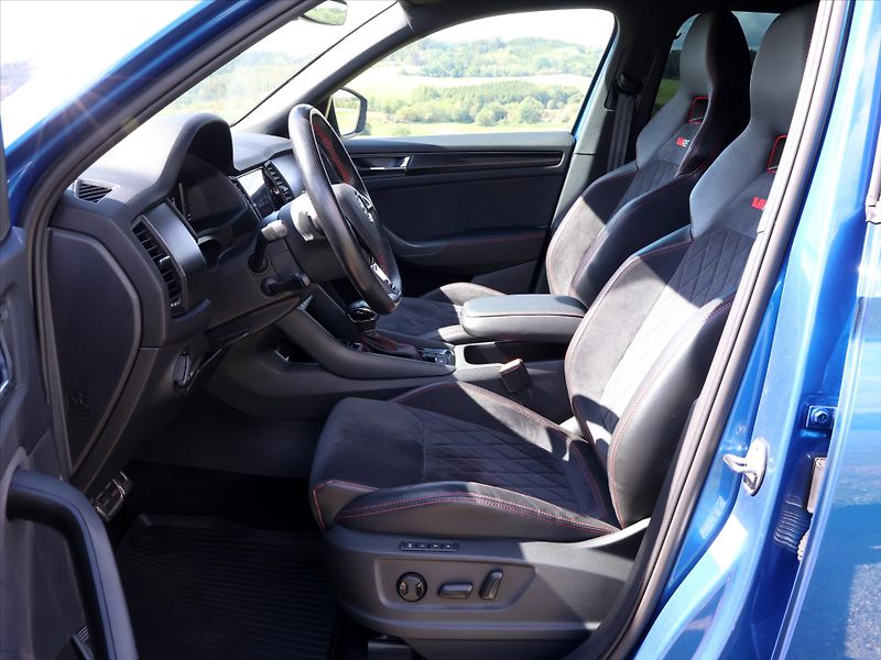 Škoda Kodiaq 2,0 RS TDI 176kW DSG 4x4 DPH - fotka 12 z 34