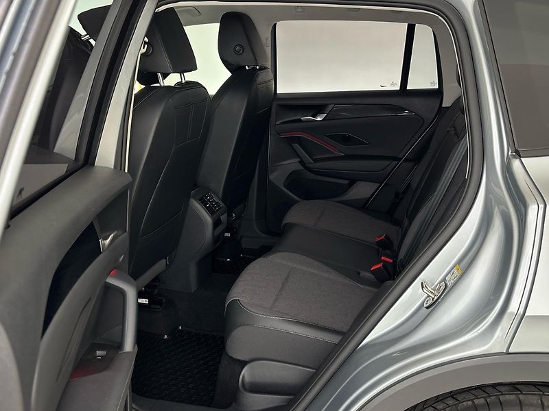 Volkswagen Tiguan Life - fotka 8 z 31