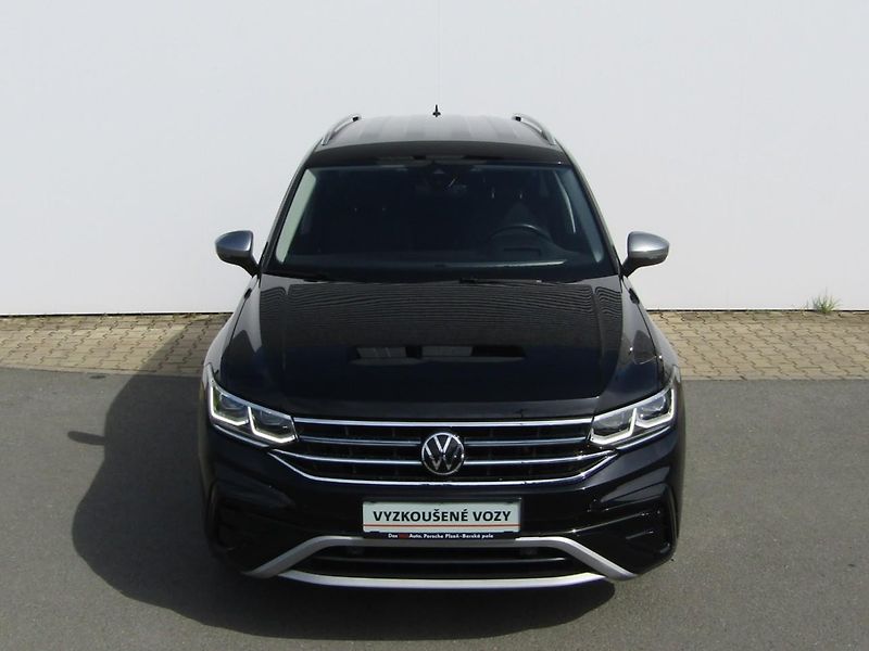 Volkswagen Tiguan Elegance 2.0 TDI 147 kW DSG 4 - fotka 7 z 30