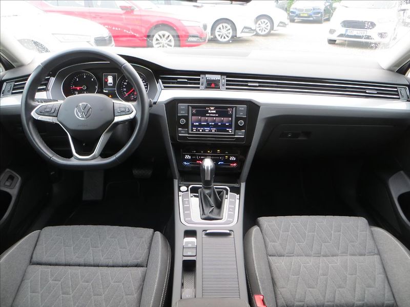 Volkswagen Passat 2,0 TDI 110kW Business DSG ČR - fotka 28 z 28