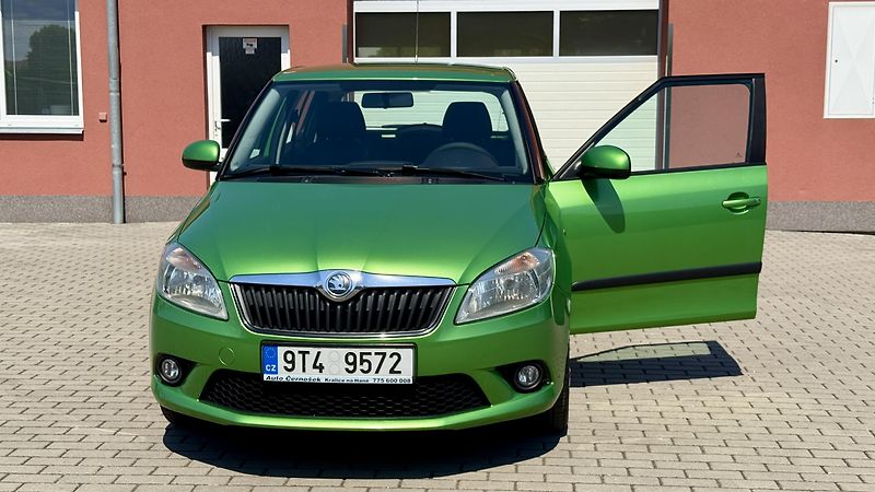 Škoda Fabia 1.4*16V*63kW*FRESH*SPORT*ČR* - fotka 15 z 21