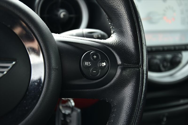 Mini Cooper S 1.6T 135kW ČR - fotka 13 z 18