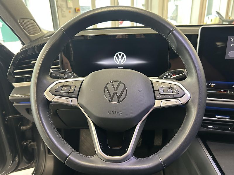 Volkswagen Passat (2025) 2.0TDi DSG ELEGANCE REZERVACE - fotka 7 z 36