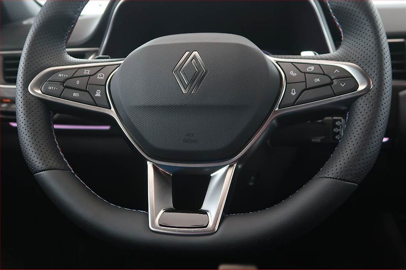 Renault Arkana (2026) 1.3 TCe - fotka 18 z 19
