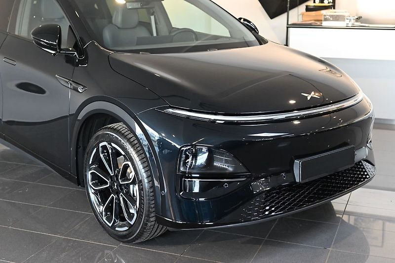 Xpeng G6 AWD Performance | Tažné zaříze - fotka 4 z 18