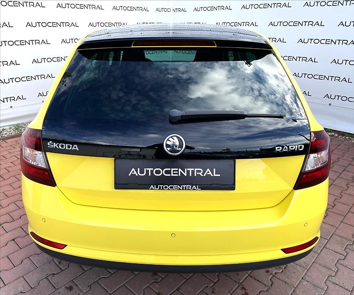Škoda Rapid 1,6 TDi,66kW,STK 10/28 - fotka 5 z 26