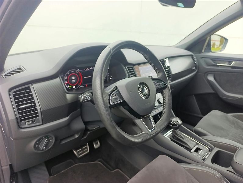 Škoda Kodiaq 2,0 TDi DSG 4x4 Kamera Tažné - fotka 13 z 38