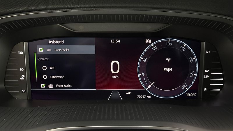 Škoda Octavia 1.5 TSI Style Combi - fotka 10 z 25