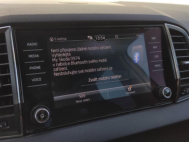 Škoda Karoq (2020) Style Dynamic 2,0 Tdi 110 Kw - fotka 14 z 34