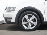 Škoda Octavia (2015) Scout 2.0 TDI, 4X4, Automat - náhled 15