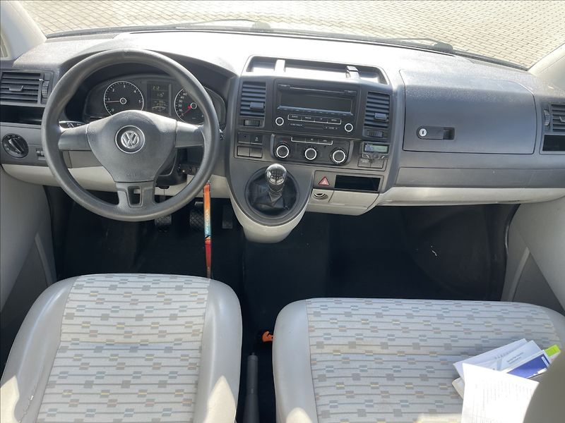 Volkswagen Transporter 2,0 TDI 103kw LONG 6míst Klima - fotka 11 z 40