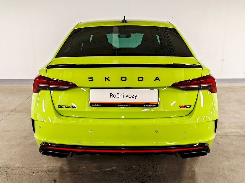 Škoda Octavia (2025) 2.0 TSI 195 kW DSG RS - fotka 28 z 31