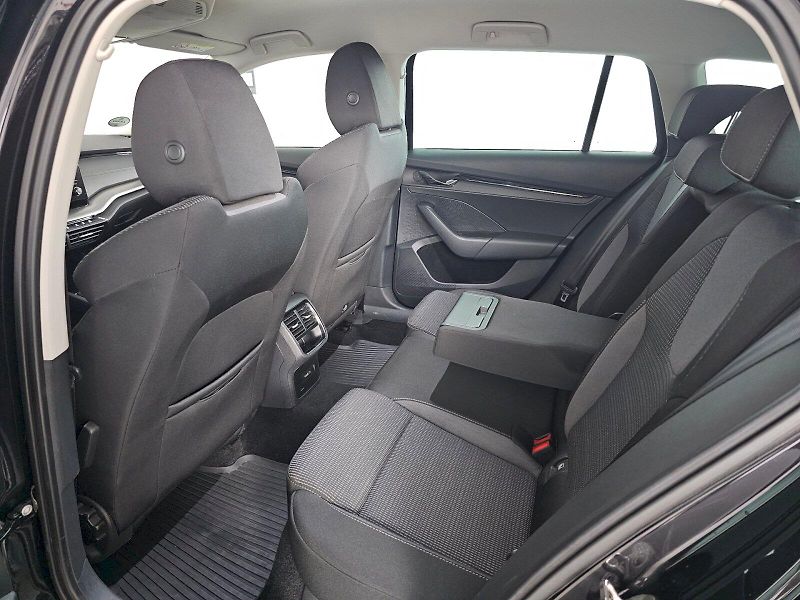 Škoda Octavia (2023) Combi 2.0TDI 85kW Ambition - fotka 7 z 29