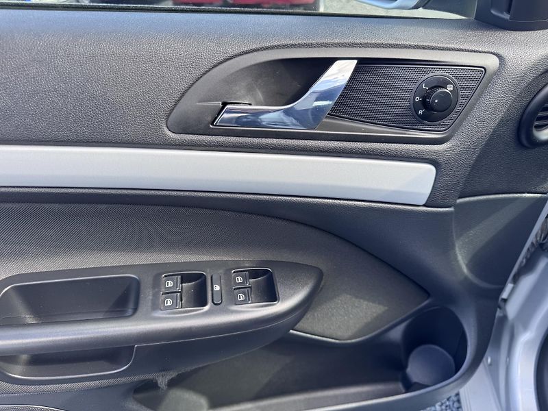 Škoda Octavia II 1.6 TDI,2009,1.Majitel,ČR - fotka 12 z 18