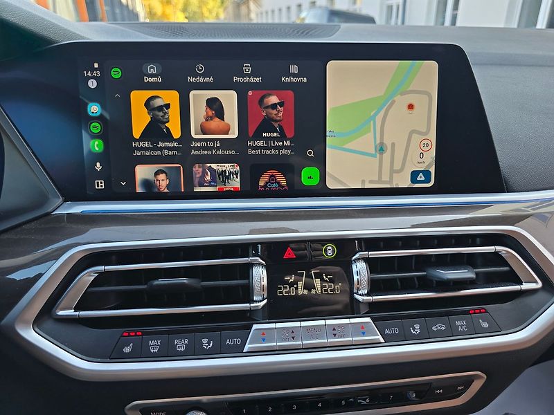 BMW X5 xDrive45e 290kW VIRTUAL KŮŽE - fotka 25 z 40