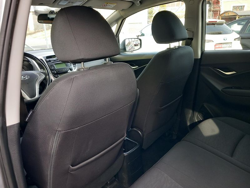 Hyundai ix20 (2014) 1,4CRDi SERVISKA VYHŘ.SEDADLA - fotka 15 z 43