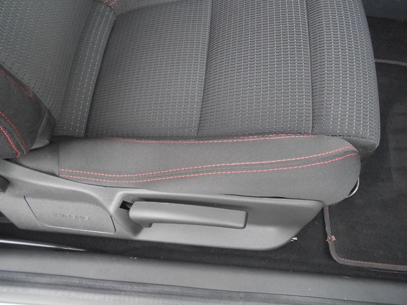 Renault Mégane R.S.-195KW,NAVI,TOP!!! - fotka 21 z 41