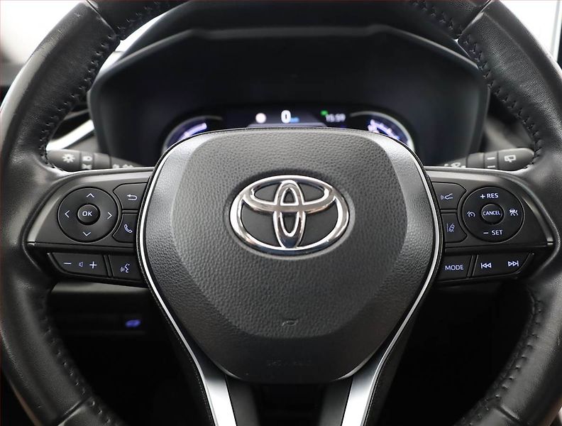 Toyota RAV4 (2022) 2.5 Hybrid - fotka 8 z 19
