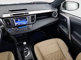 Toyota RAV4 (2017) 2.5 Hybrid - náhled 8