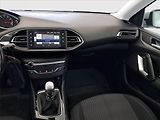 Peugeot 308 (2015) Active 1.2 e-THP, Navi - náhled 8