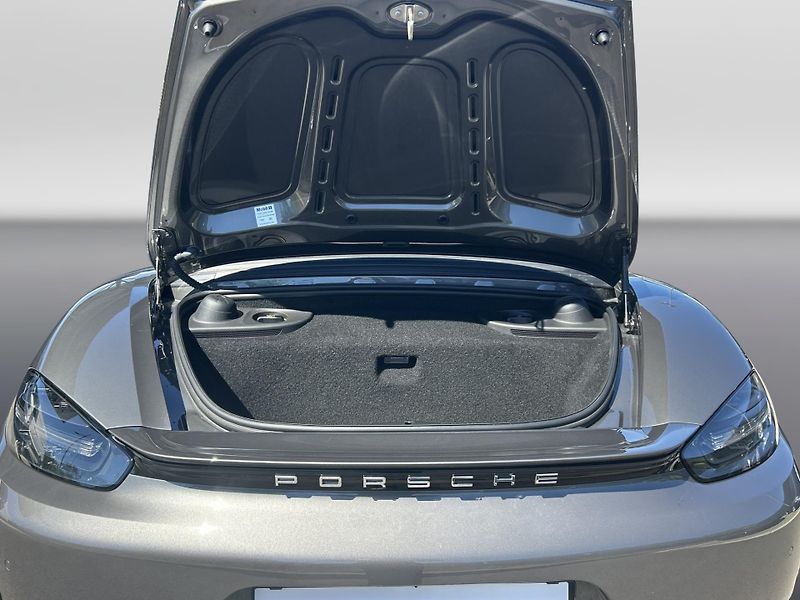 Porsche Boxster 718 GTS - fotka 25 z 29