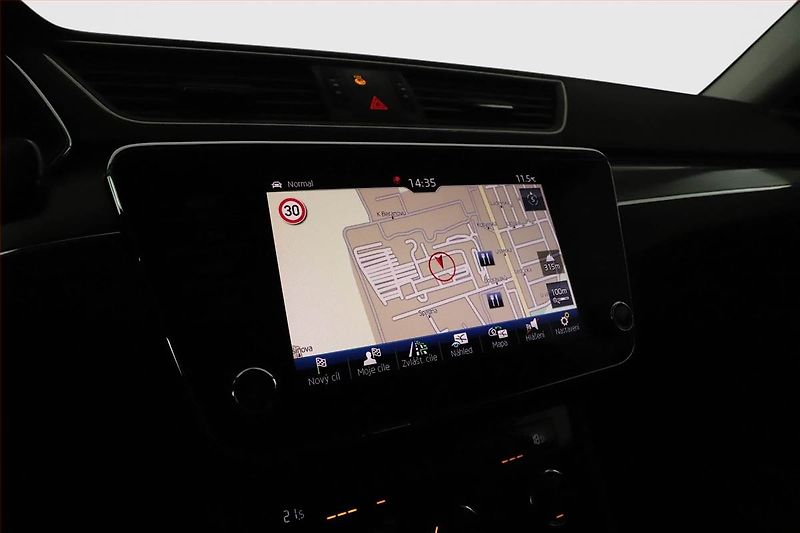 Škoda Superb (2019) Scout 2.0 TDI - fotka 14 z 19