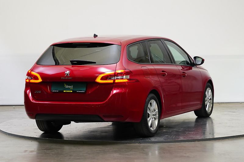 Peugeot 308 - fotka 2 z 28