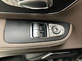 Mercedes-Benz Třídy V V300 4MATIC AMG EXCLUSIVE LONG - náhled 32