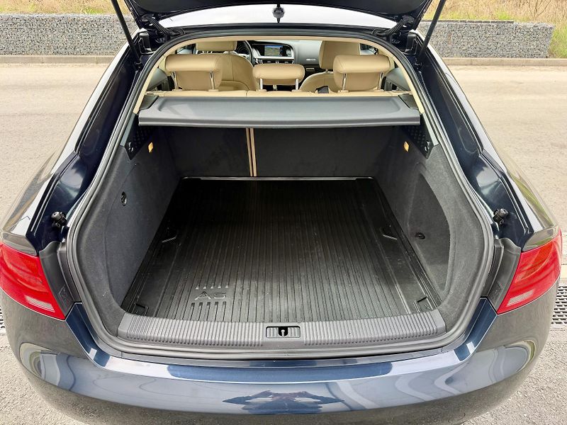Audi A5 (2013) 2.0 TDI SPORTBACK - fotka 20 z 22