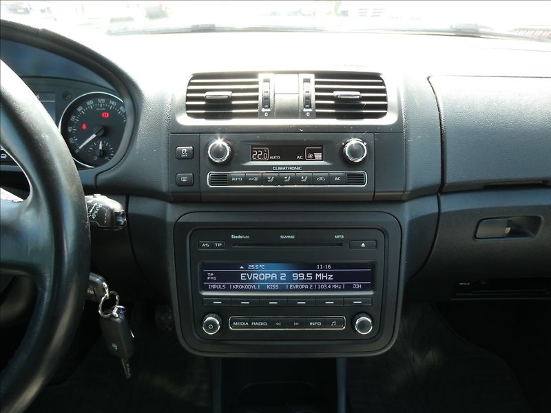 Škoda Fabia 1,2 Tsi 63kW SPORT,digi.klima - fotka 25 z 36