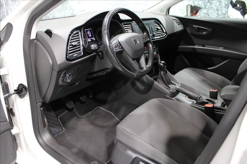 Seat Leon 1,4 TGi Style LED CZ původ - fotka 9 z 29