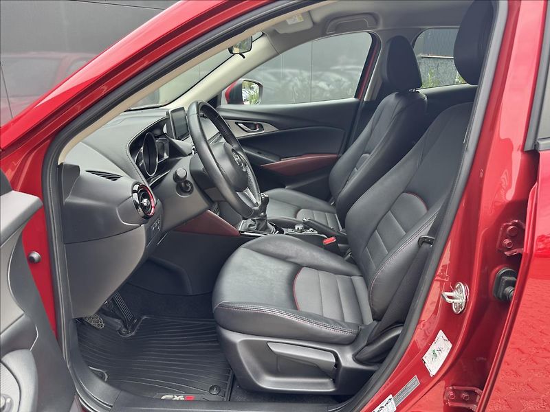 Mazda CX-3 2,0 Sky-G120 Revolution ČR - fotka 11 z 31