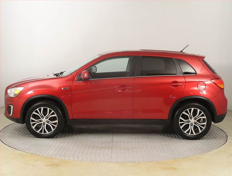 Mitsubishi ASX (2015) Intense 2.2 DI-D, 4X4 - fotka 3 z 18
