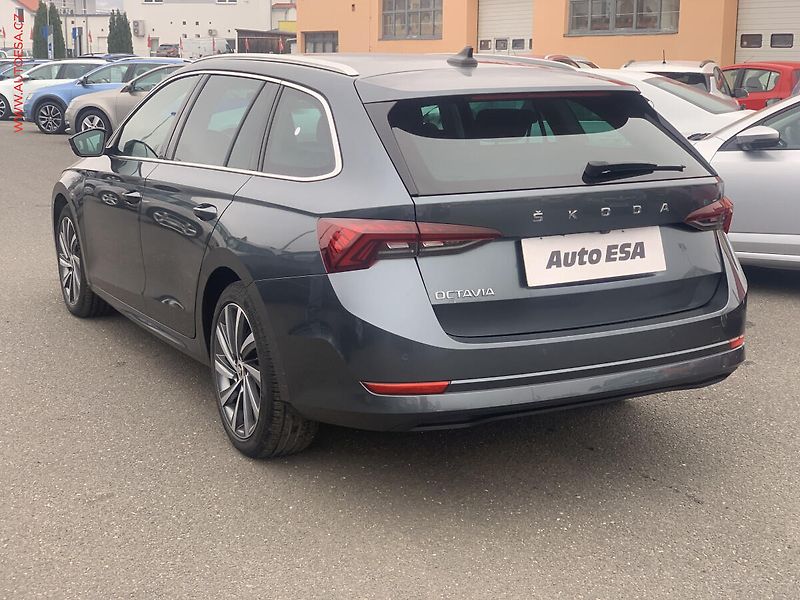 Škoda Octavia (2020) 2.0 TDi, Style, DSG, LED - fotka 4 z 19