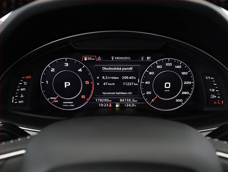 Audi Q7 (2019) S-Line 50 TDI - fotka 9 z 21