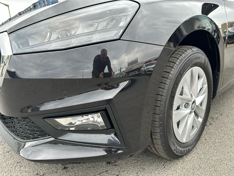 Škoda Fabia (2025) 1,0 TSI 85 kW 7-stup. automat. - fotka 21 z 23