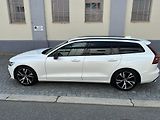 Volvo V60 B4 2,0 145 KW R design - náhled 18