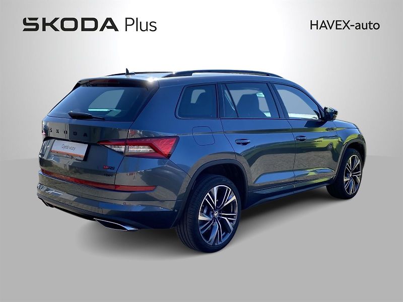 Škoda Kodiaq (2020) 2.0 TDI 4x4 DSG RS - fotka 2 z 39