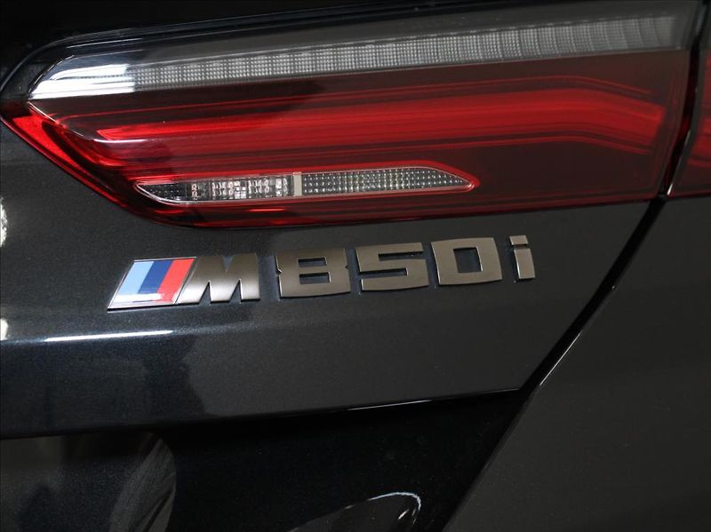 BMW Řada 8 M850I B&O Laser 1.maj.ČR   4,4 - fotka 40 z 41